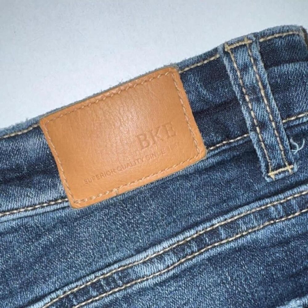 Bke Women's Blue and Navy Jeans - Picture 5 of 6